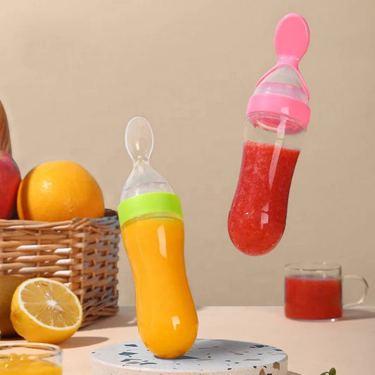 🍼 Baby Squeezing Feeding Bottle – Safe & Easy Feeding for Infants