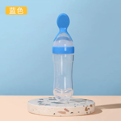 🍼 Baby Squeezing Feeding Bottle – Safe & Easy Feeding for Infants