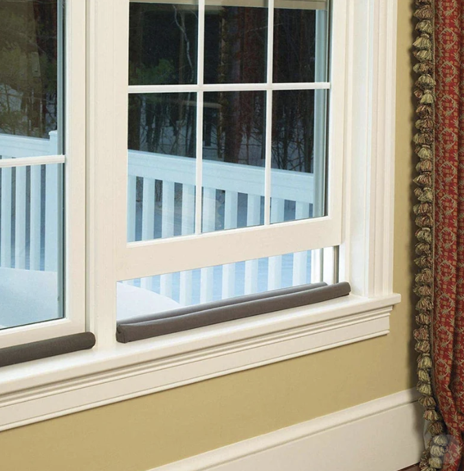 مانع تسرب الهواء من الأبواب